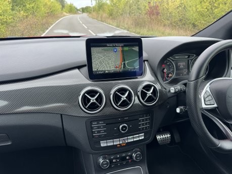 Mercedes-Benz B Class B 200D AMG Line Executive Auto Diesel PARKTRONIC/CAMERA/SAT NAV 10