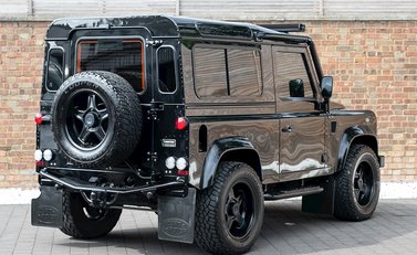 Land Rover Defender 90 XS T40S 7