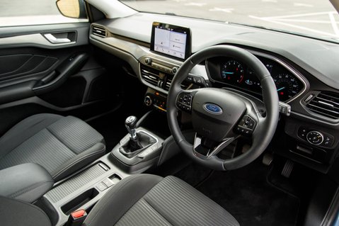 Ford Focus TITANIUM 4