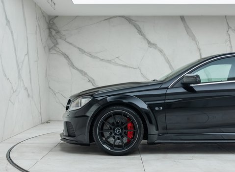 Mercedes-Benz C63 AMG Black Series 37