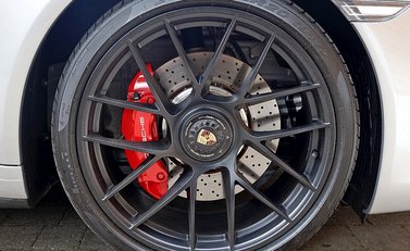 Porsche 911 (991) Targa 4 GTS 10