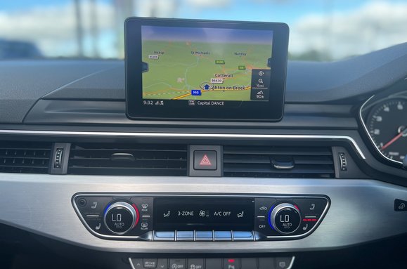 Audi A5 2.0 TFSI S LINE CONVERTIBLE WARM AIRSCARF 40