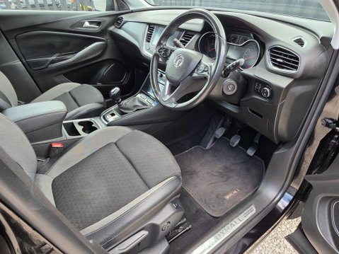 Vauxhall Grandland X 1.5 Turbo D BlueInjection Sport Nav Euro 6 (s/s) 5dr 23