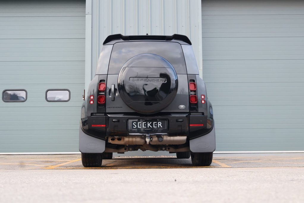 Land Rover Defender 110 D300 HARD TOP X-DYNAMIC HSE  STYLED BY SEEKER WITH A REAR SEAT CONVERSION  5
