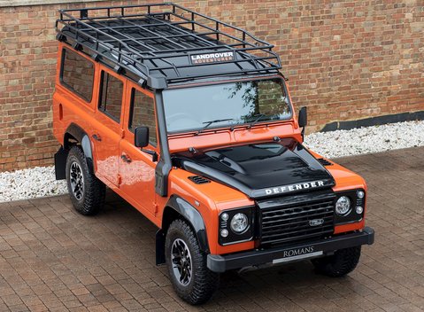 Land Rover Defender 110 Adventure Edition 8