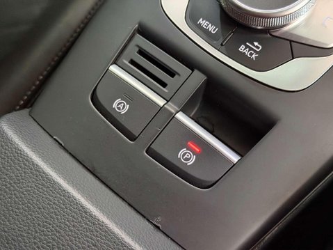 Audi RS3 2.5 TFSI GPF Saloon 4dr Petrol S Tronic quattro Euro 6 (s/s) (400 ps) 49