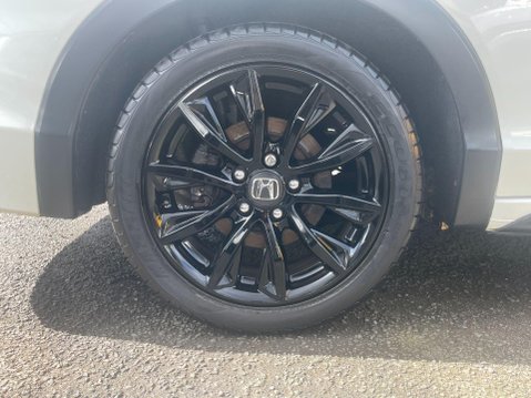 Honda Civic 1.6 i-DTEC Black Edition Tourer Euro 5 (s/s) 5dr 25