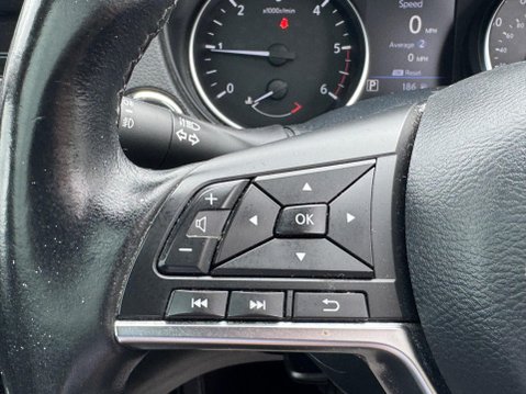 Nissan Qashqai 1.5 dCi Tekna DCT Auto Euro 6 (s/s) 5dr 39