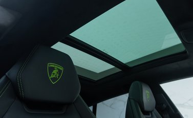 Lamborghini Urus S 16