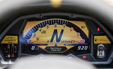 Lamborghini Aventador SV LP750-4 Roadster 16