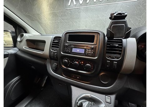 Nissan NV300 1.6 dCi 1.2t Acenta Panel Van 5dr Diesel Manual L2 H1 Euro 6 (120 ps) 52