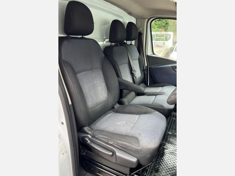 Vauxhall Vivaro 1.6 CDTi 2900 L2 H1 Euro 5 5dr 33