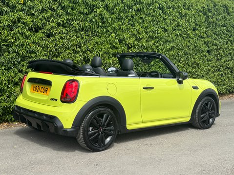 Mini Convertible 1.5 Cooper Sport Convertible 2dr Petrol Manual Euro 6 (s/s) (136 ps) 4