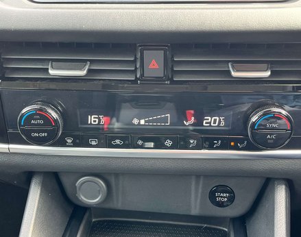 Nissan Qashqai 1.5 Qashqai Acenta Premium E-Power A 5dr 56