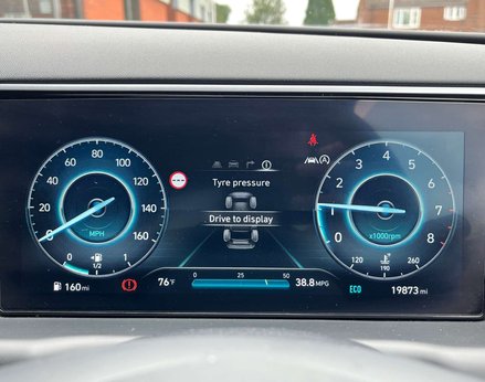 Hyundai TUCSON 1.6 Tucson Premium TGDi 5dr 21