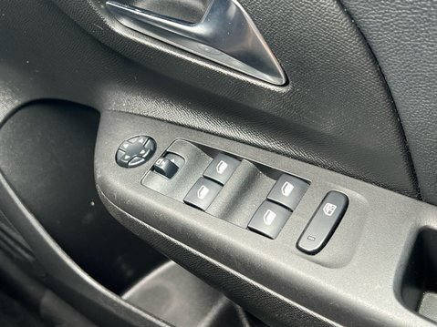 Vauxhall Corsa ELITE NAV PREMIUM 36