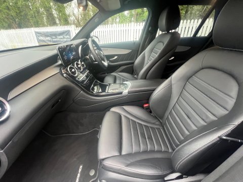 Mercedes-Benz GLC GLC 220 D 4MATIC AMG LINE 58