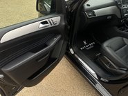 Mercedes-Benz GLE GLE 250 D 4MATIC AMG LINE 73