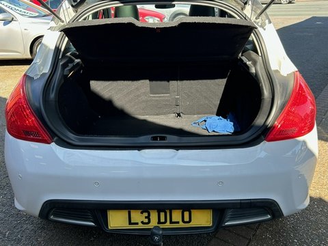 Peugeot 308 E-HDI ALLURE 5