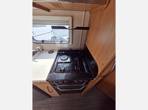 Auto-Trail Imala 715 23