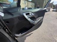 Peugeot 2008 ALLURE PREMIUM 14