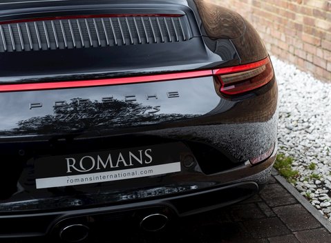 Porsche 911 Targa 4 GTS (991.2) 28