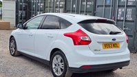 Ford Focus 1.6 Titanium Navigator Hatchback 5dr Petrol Powershift Euro 5 (125 ps) 28