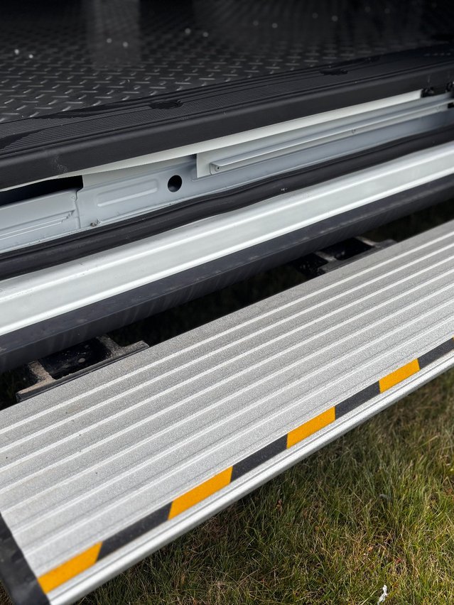 MAXUS DELIVER7