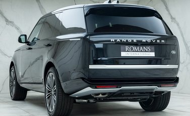 Land Rover Range Rover P530 Autobiography LWB 3