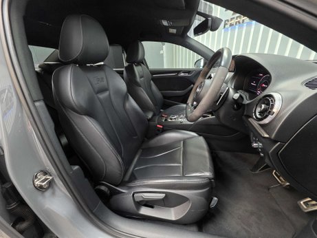 Audi RS3 2.5 TFSI GPF Saloon 4dr Petrol S Tronic quattro Euro 6 (s/s) (400 ps) 3