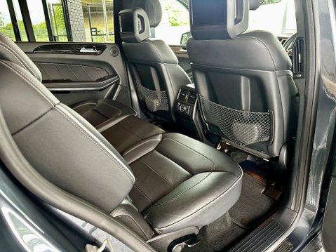 Mercedes-Benz GL Class 3.0 GL350 V6 BlueTEC AMG Sport G-Tronic+ 4WD Euro 6 (s/s) 5dr 54