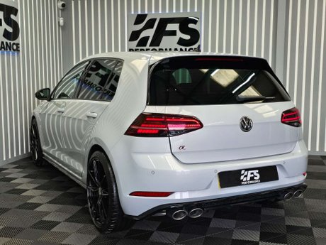 Volkswagen Golf 2.0 TSI BlueMotion Tech R Hatchback 5dr Petrol DSG 4Motion Euro 6 (s/s) (31 27