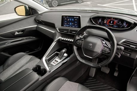 Peugeot 5008 PURETECH S/S ALLURE