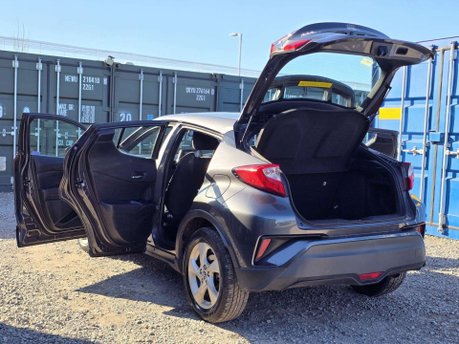 Toyota C-HR 1.8 VVT-h Icon SUV 5dr Petrol Hybrid CVT Euro 6 (s/s) (122 ps) 9