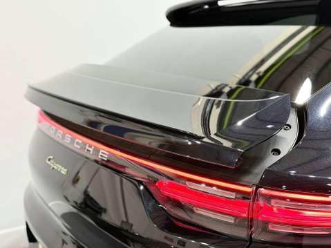 Porsche Cayenne 3.0 V6 E-Hybrid 14.1kWh Coupe 5dr Petrol Plug-in Hybrid TiptronicS 4WD Euro 46