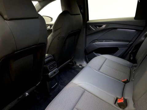 Audi Q4 35 S line SUV 5dr Electric Auto 55kWh (170 ps) 1 Owner - Sensors - Bluetoo 20
