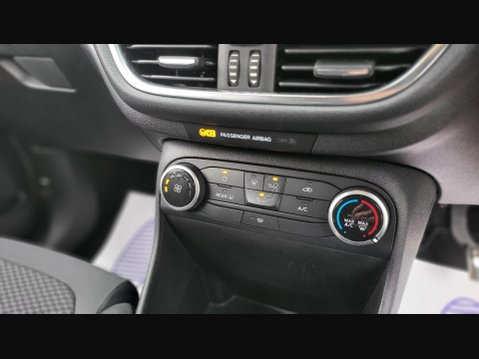 Ford Fiesta ST-LINE 24