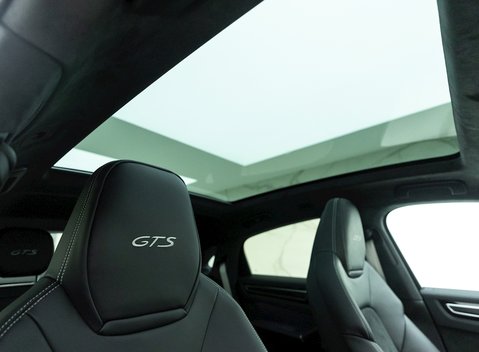 Porsche Cayenne GTS Coupé 14