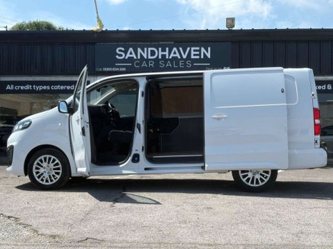 Vauxhall Vivaro 1.5 Turbo D 2900 Pro Panel Van 6dr Diesel Manual L2 H1 Euro 6 (s/s) (100 ps 12