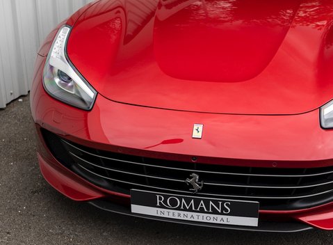 Ferrari GTC4 Lusso T 24