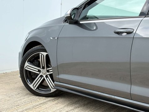 Volkswagen Golf 2.0 Golf R TSi 4Motion Semi-Auto 4WD 5dr 48