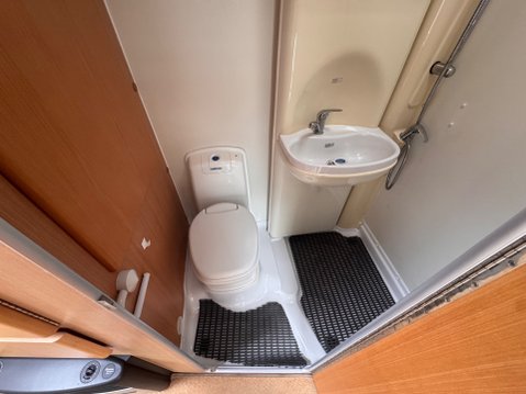 Autosleeper Nuevo 24