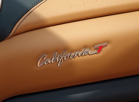 Ferrari California T 21