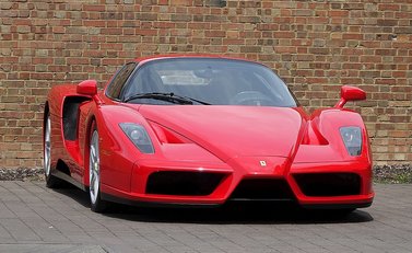 Ferrari Enzo 1
