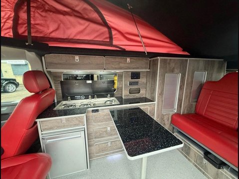Volkswagen Transporter T30 TDI P/V STARTLINE 9