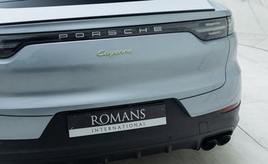 Porsche Cayenne E-Hybrid Coupe 30