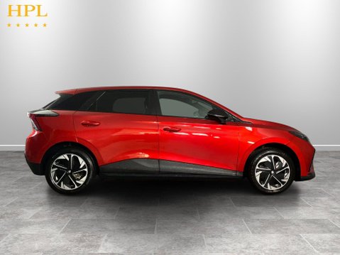 MG MG4 64kWh Trophy Long Range Hatchback 5dr Electric Auto (203 ps) Air Con - Allo 8