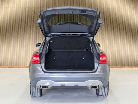 Mercedes-Benz GLA 1.6 GLA 200 Sport 5dr 26