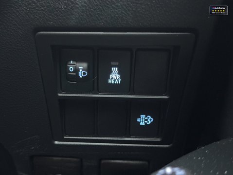 Toyota Hilux Active 4Wd D-4D Double Cab TSS Air Con Euro 6 25