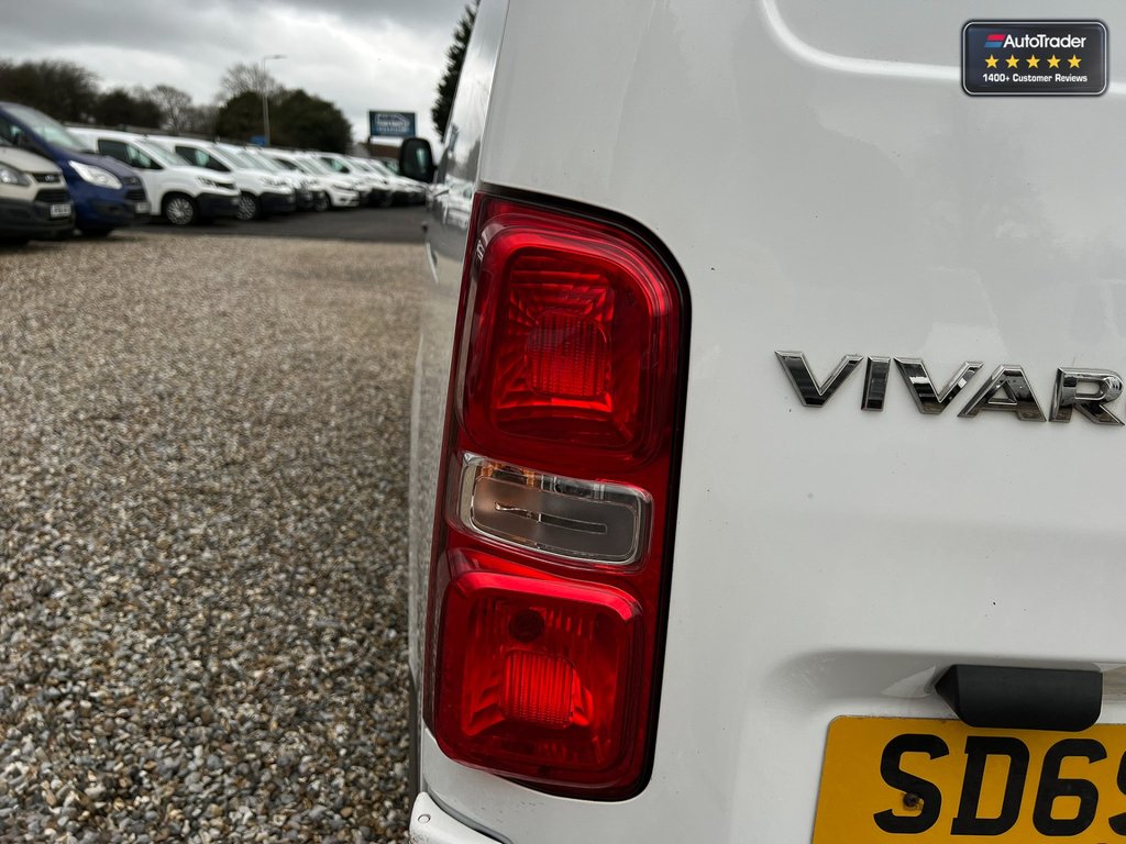 2019 Vauxhall VivaroLWB L2H1 Low Roof 2900 Air Con Sensors Tow Bar EURO 6 NO VAT — thumbnail 29 of 51